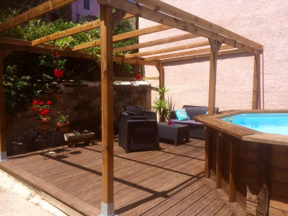 Chez Les Amis Saint-Nazaire-de-Ladarez Exterior foto